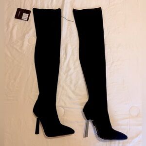 Thigh high boot ribbed never worn high heel black size 6.5 forever 21 brand